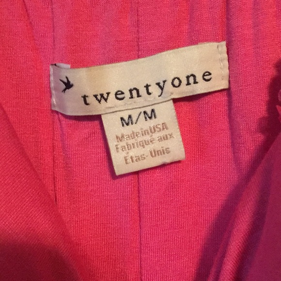 Forever 21 twist front pink top - Picture 2 of 4